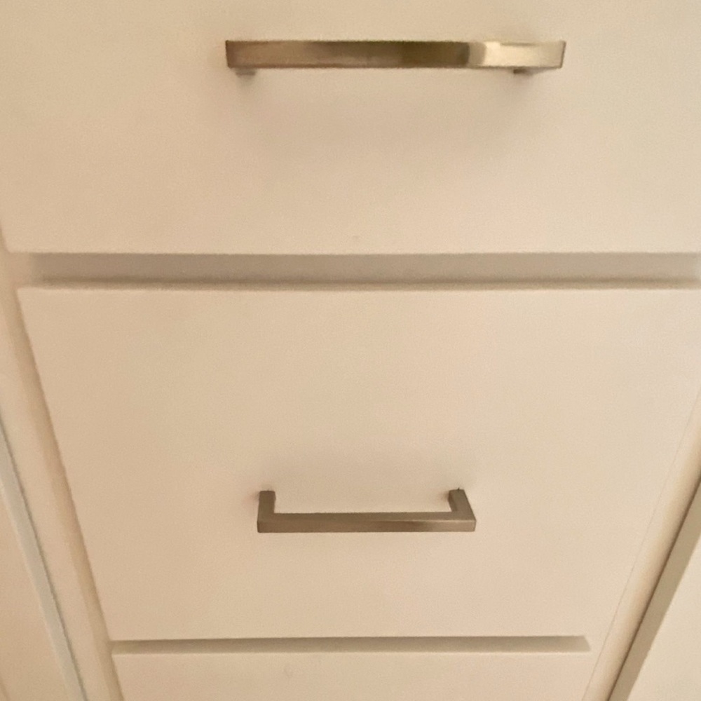 Stylish Stainless Cabinet Hardware